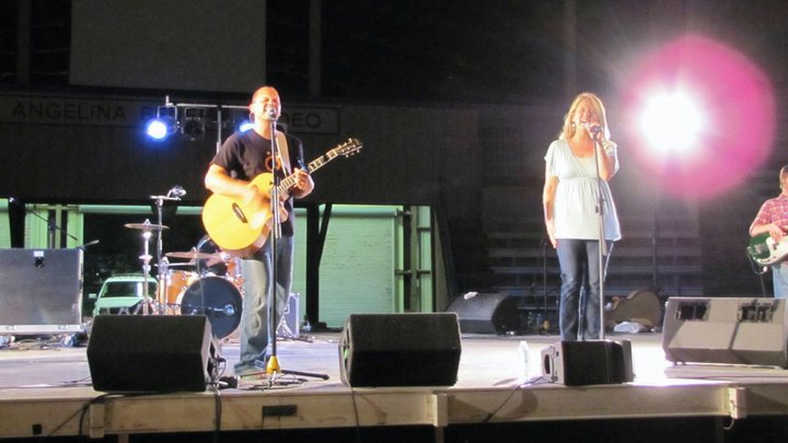 Chris Ulery on tour and in concert