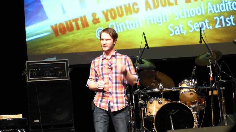 Chris Ulery preaching Waking Up at a youth and young adult event in Clinton